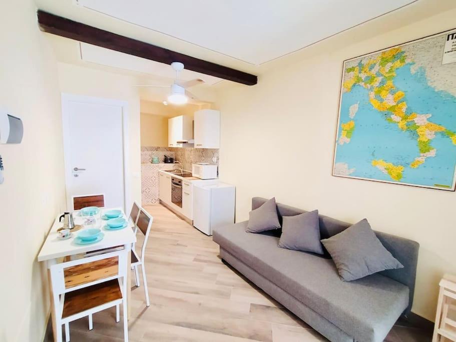 里奥马哲雷Casa Bella The First公寓 外观 照片